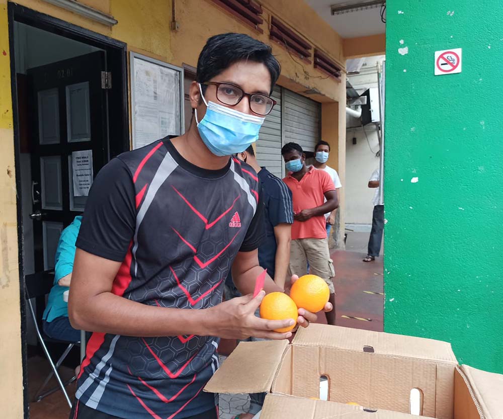 covidtales_oranges_114