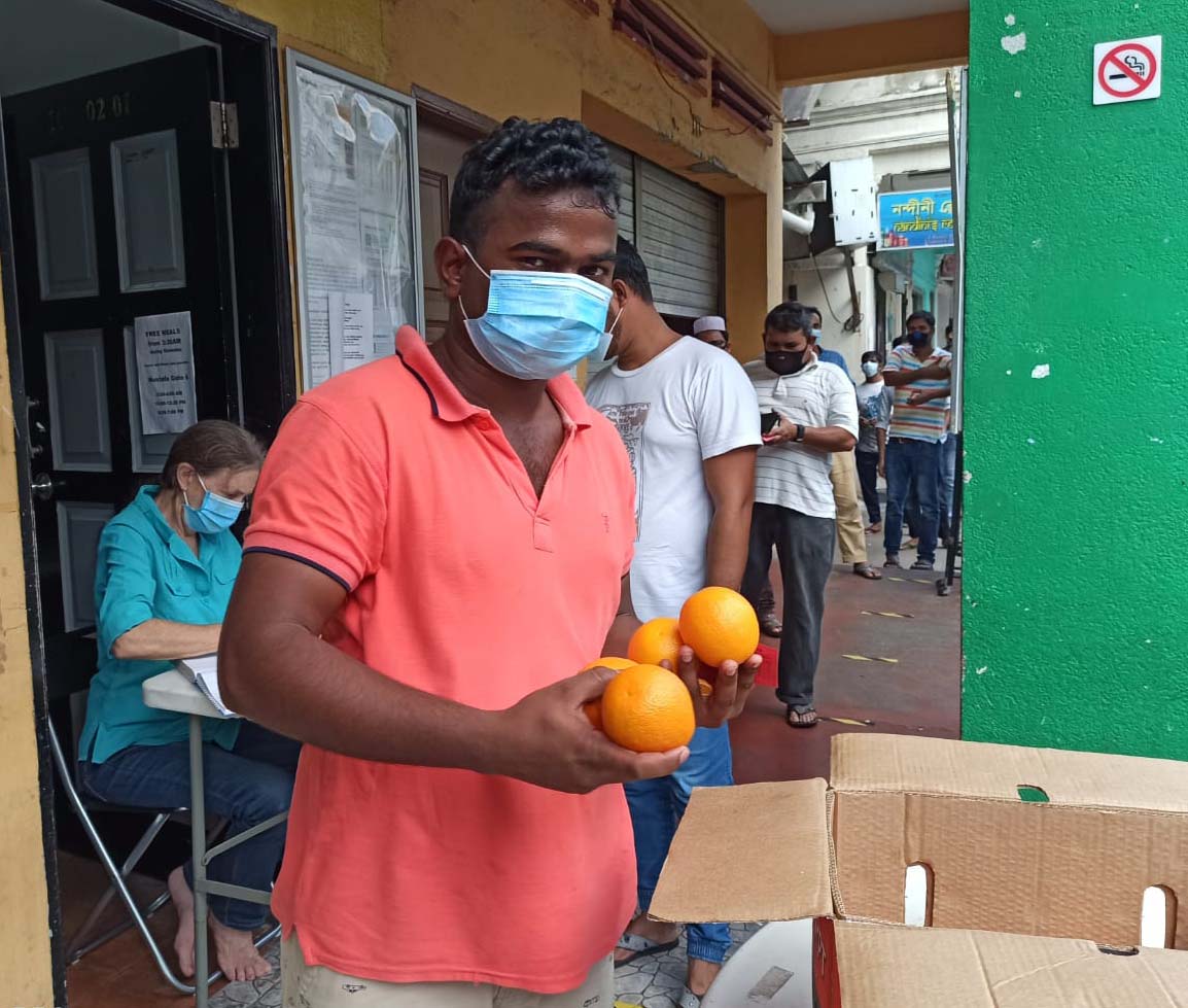 covidtales_oranges_117